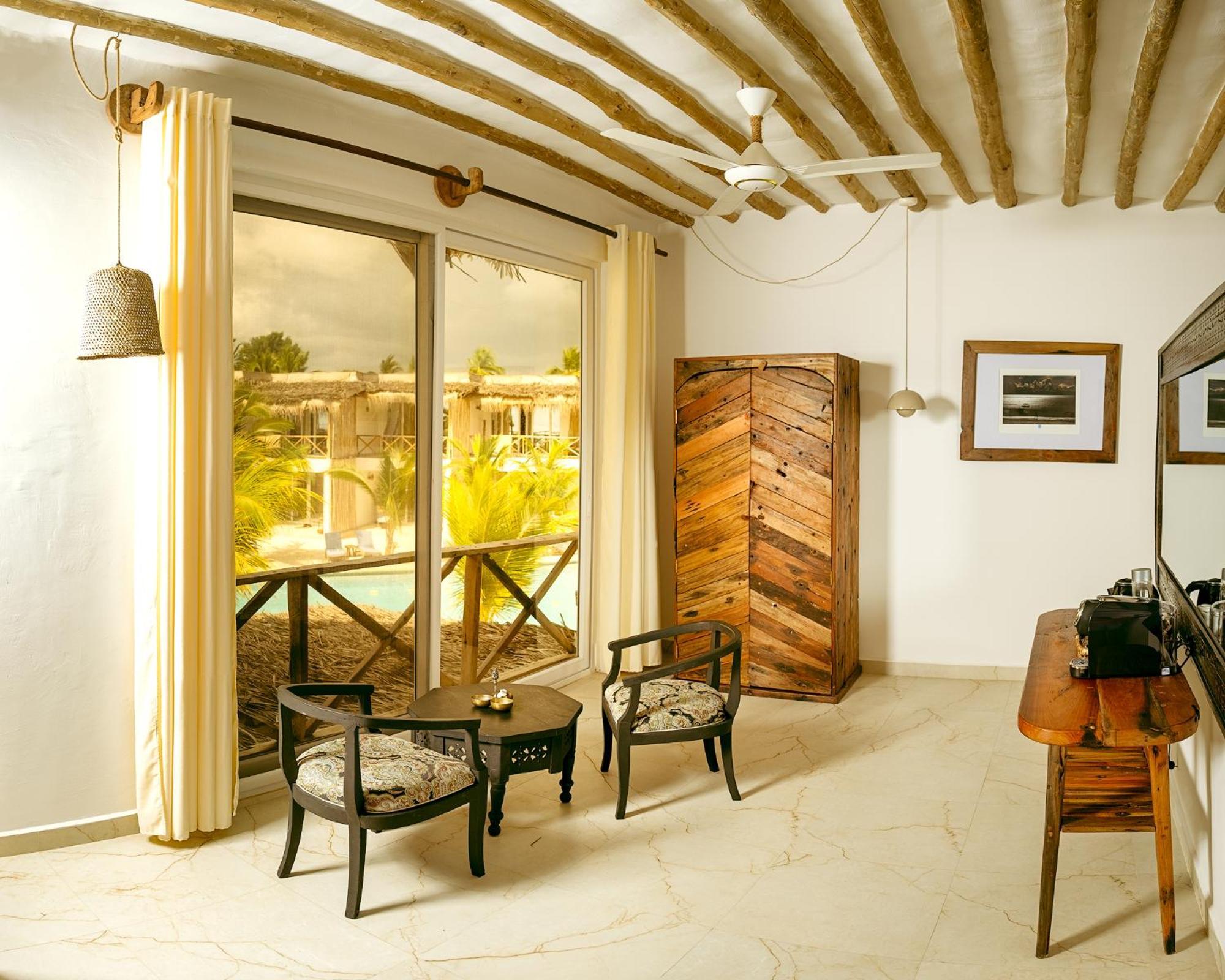 מאטמווה Infinity Beach Boutique Hotel & Spa מראה חיצוני תמונה